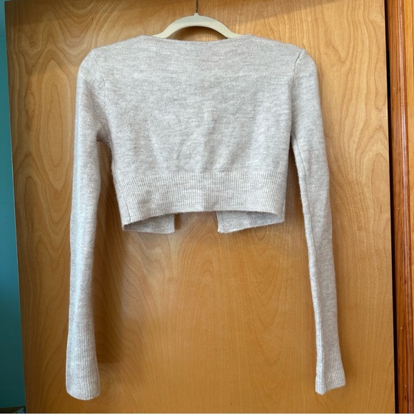 Dynamite cropped cardigan - Picture 2 of 3